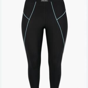 RUNNING HOT 7/8 HIGH-WAIST BACK POCKET LEGGING